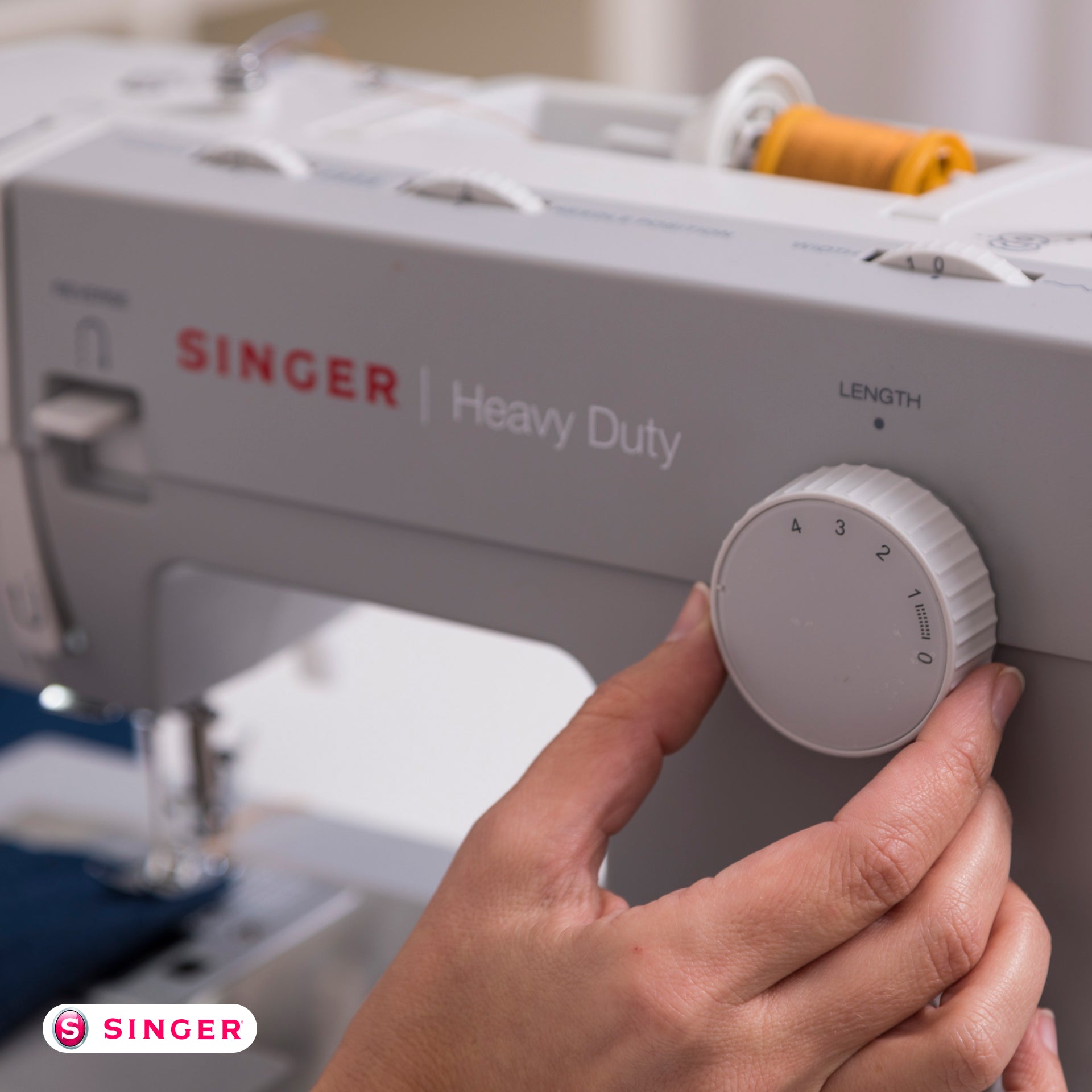 SINGER® Heavy Duty 4411