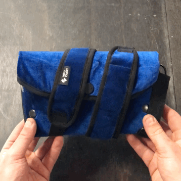 Min Sidebag // THEATRE CURTAIN