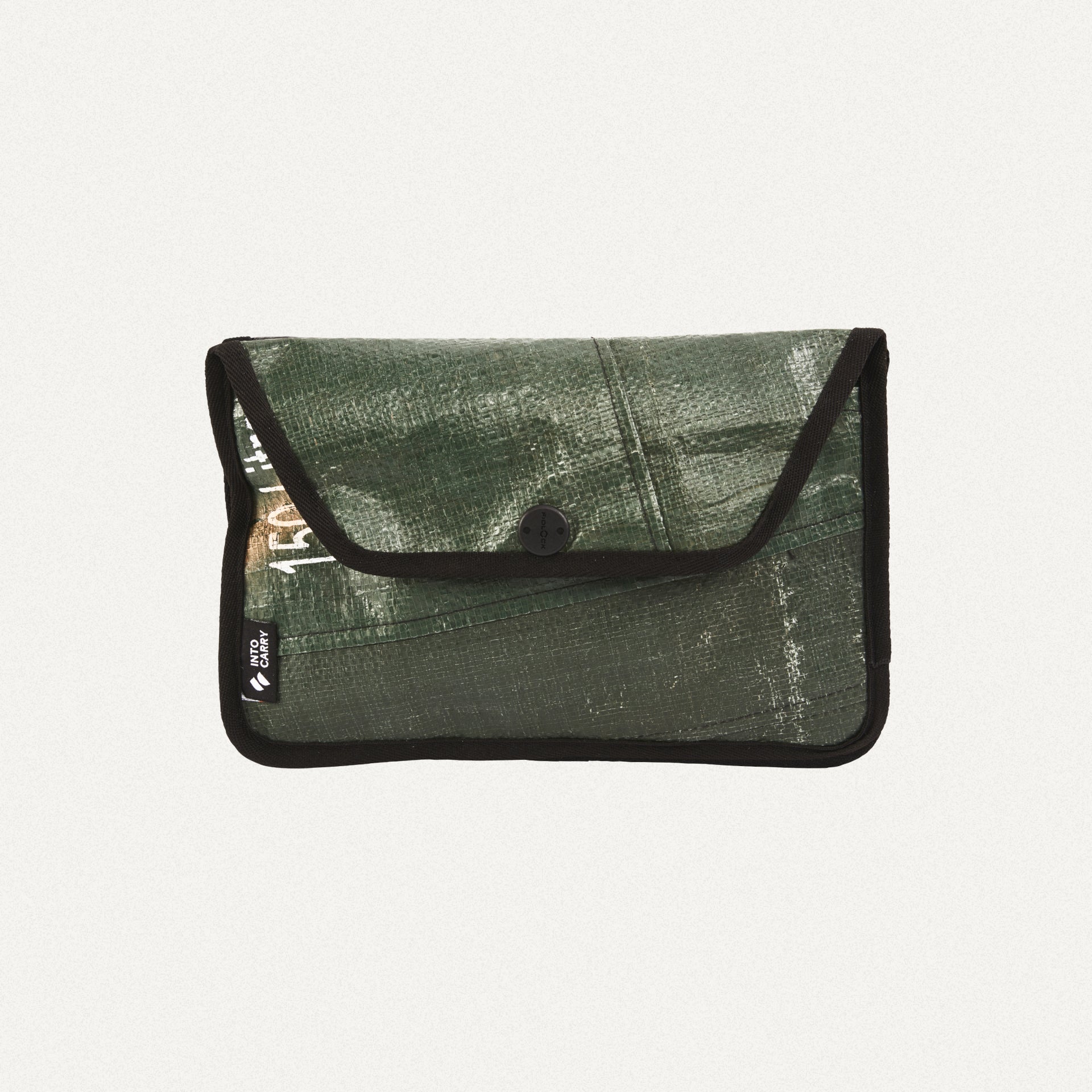 Pouch // INDUSTRIAL