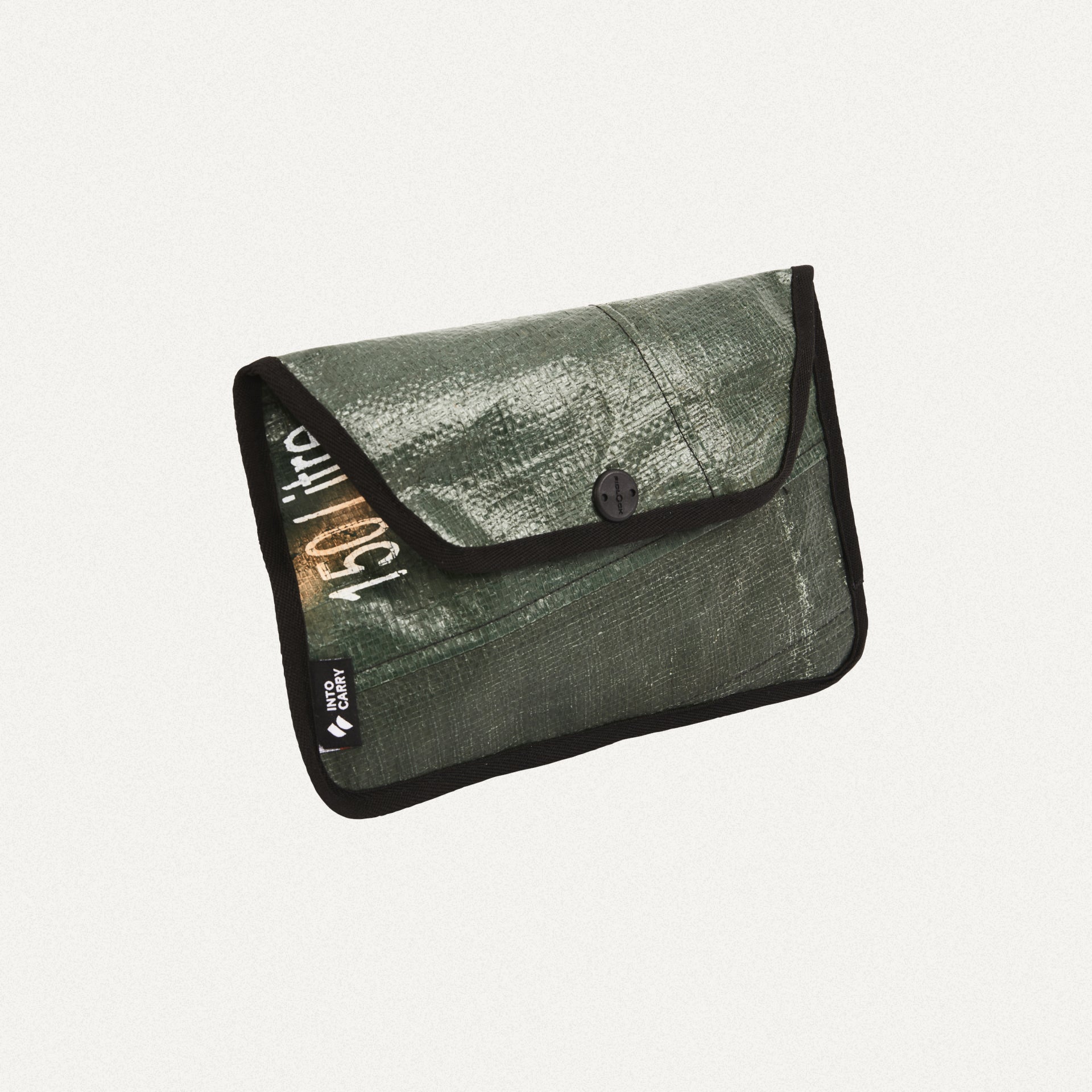 Pouch // INDUSTRIAL