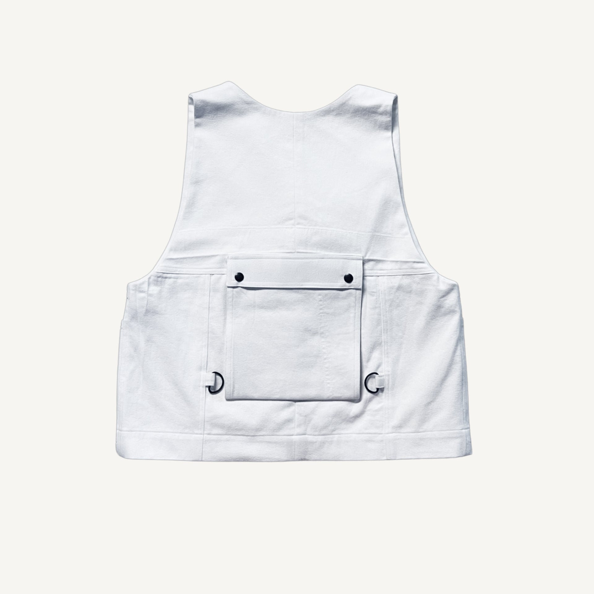 VEST // White